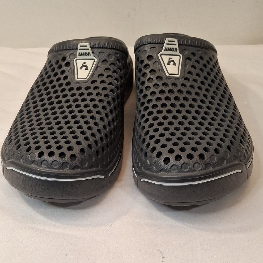 Amoji Men's Charcoal Slip-On Sandals.Croc Style. Great Condition. Size 13.